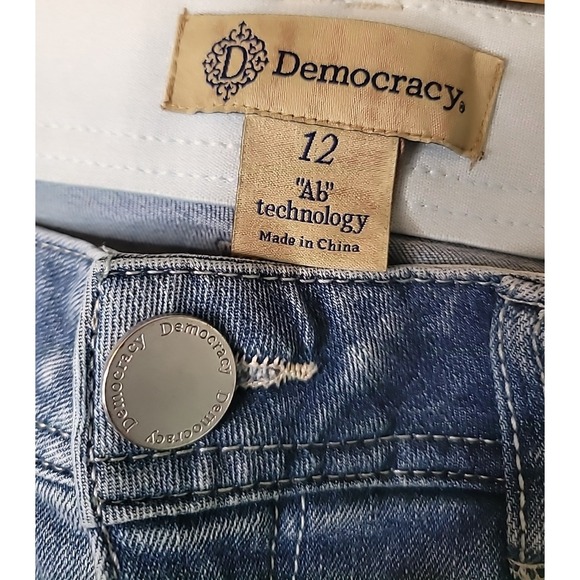Democracy Jeans Flair Leg Ab Technology Denim Women's Size 12 High Rise Jeans - Picture 8 of 12